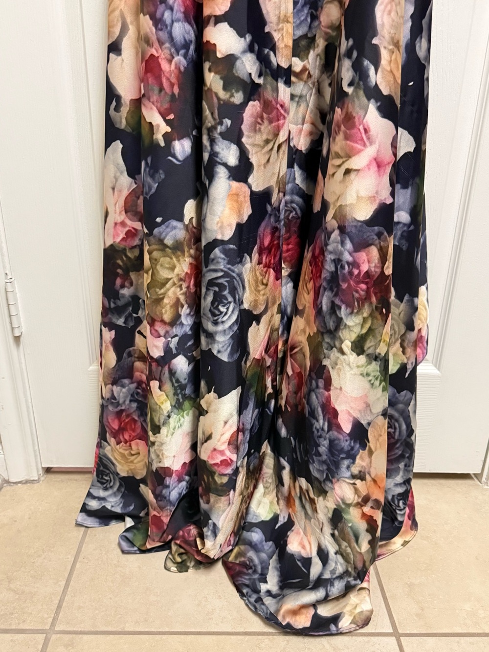 Adrianna Papell Floral Evening Gown - Picture 13 of 14